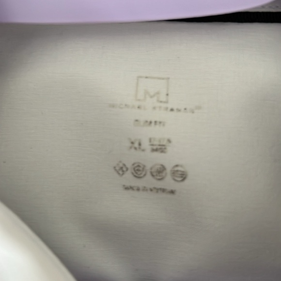 Crisp White Long-Sleeve Dress Shirt by Michael Strahan - Picture 3 of 3